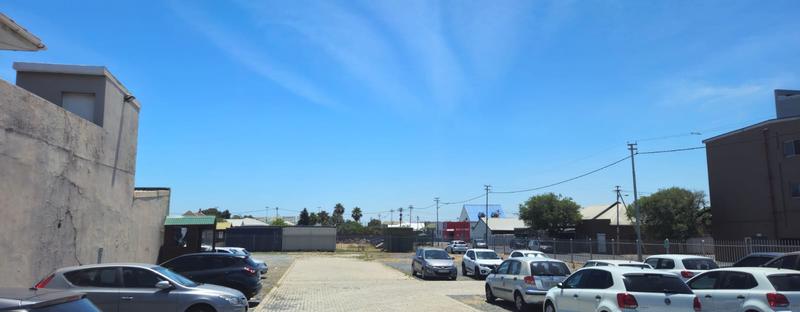 To Let commercial Property for Rent in Maitland Western Cape